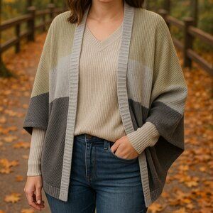 She + Sky Colorblock Batwing Cardigan - One‎ Size